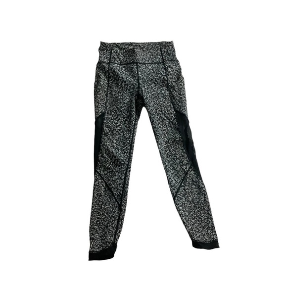 Lululemon Sole Training 7/8 Tight Daisy Dust Alpine White Black / Black Sz 6 - Picture 3 of 10